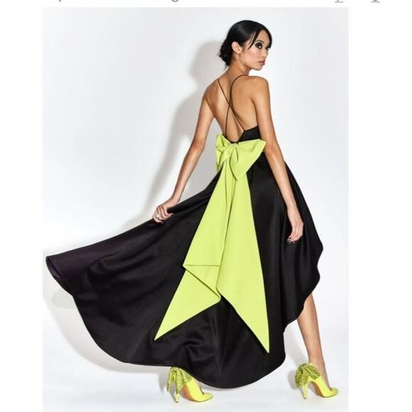 ALICE + OLIVIA Joss Gown Black with Citron Bow Hi-Lo Hemline Size 4 NWT - Picture 1 of 10